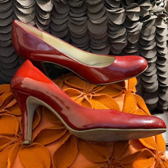Nine West Shoes - Nine West Ambitious red patent leather heels in size 11.